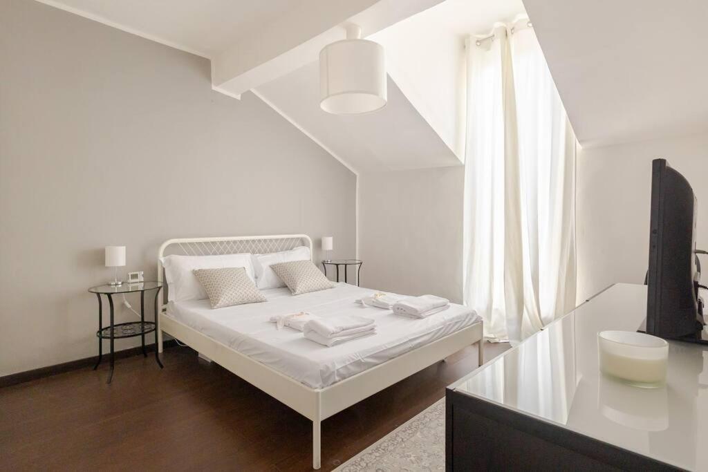 Ferienwohnung Sky-View Flat In Mailand Exterior foto